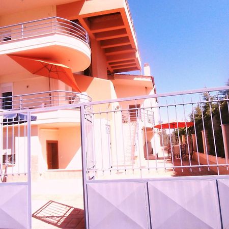 Georgios Apartments Sotirítsa Eksteriør billede